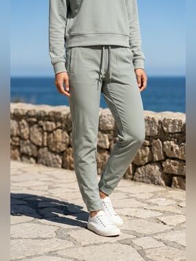 Kyodan Outdoor Women’s Jogger Pants - Size Small